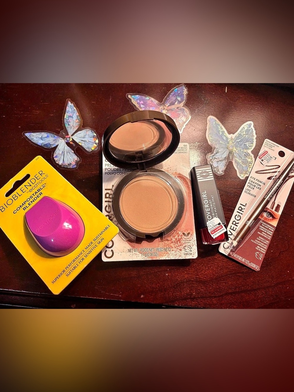 COVERGIRL Clean Invisible Pressed Powder Makeup Bundle NWT